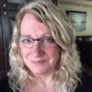 Meet your Posher, Debbie